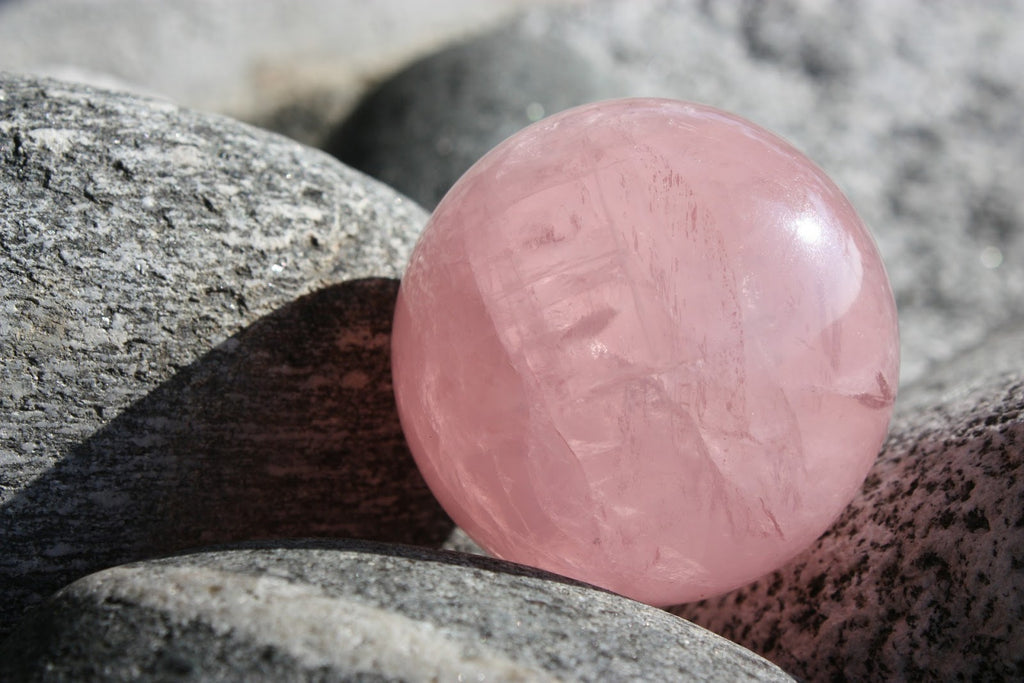 Introduction to Rose Quartz Healing Properties
